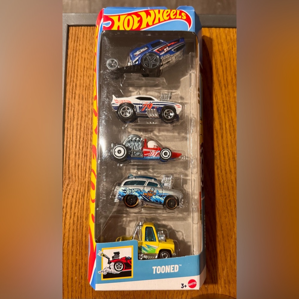 🔥 Hot Wheels Tooned 5-Pack – ‘83 Chevy Silverado, Camaro Z28 + More |